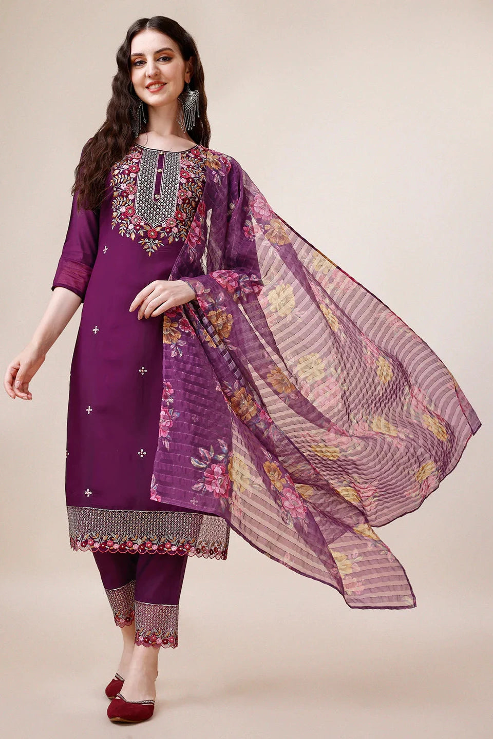 Hand Embroidered Kurta Set