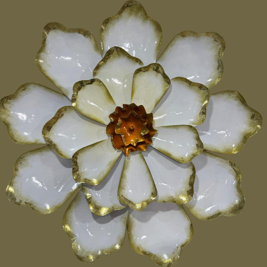 White Golden Flower